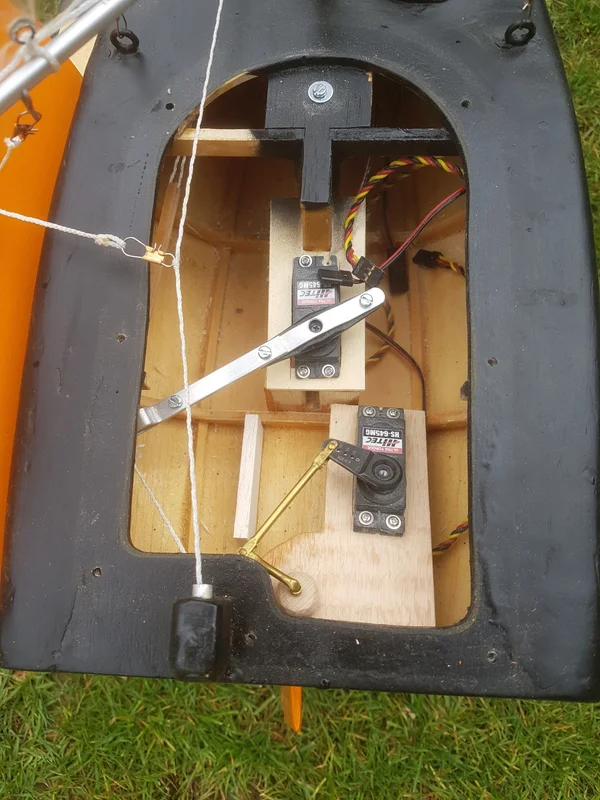 Modèle réduit voilier télécommandé